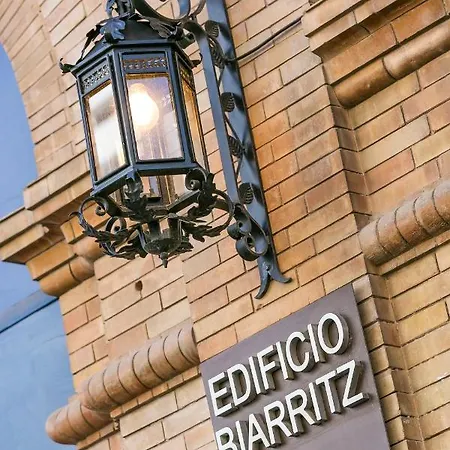 Aparthotel Aquitania Seville