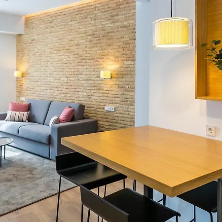 Aparthotel Aquitania Seville